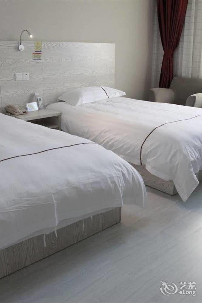 Huzhou Youyou Holiday Hotel 南浔 外观 照片