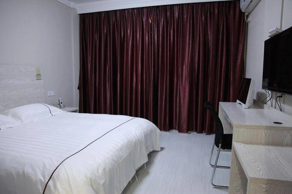 Huzhou Youyou Holiday Hotel 南浔 外观 照片